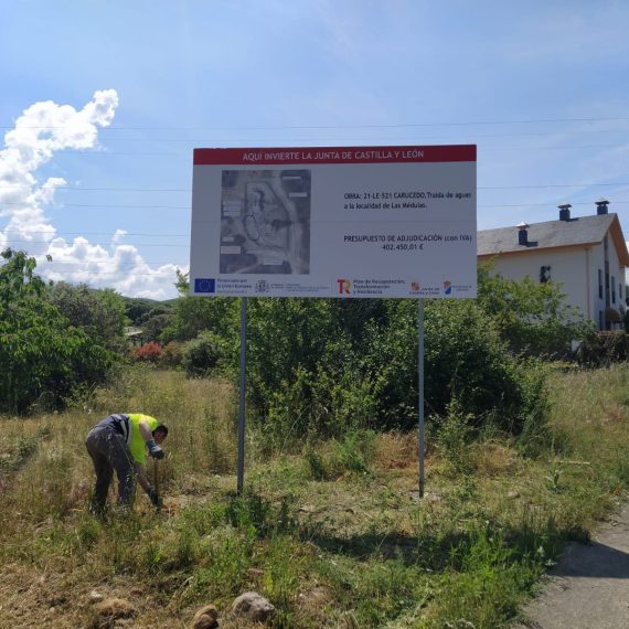 Cartel Traida de Agua en Carucedo